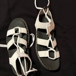 Lug sole tie up sandals